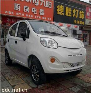  全封闭电动小轿车